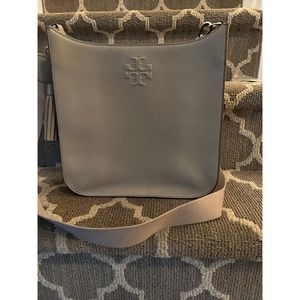 Barely used Tory Burch crossbody bag